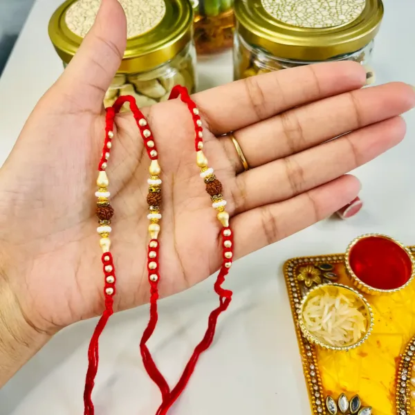 Rudraksha With Pearl Braided